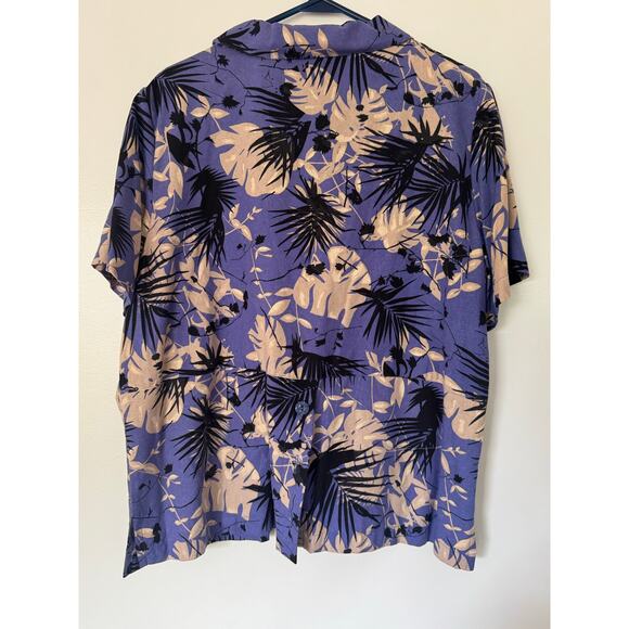 Silk Coastal  Vacation Button Up Blouse‎ Size Large - Picture 2 of 4